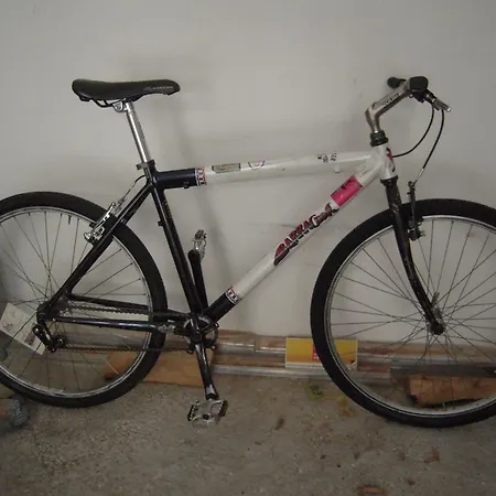 Lilith فندق مبيت وإفطار *