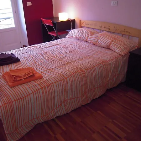 Lilith Bed and breakfast