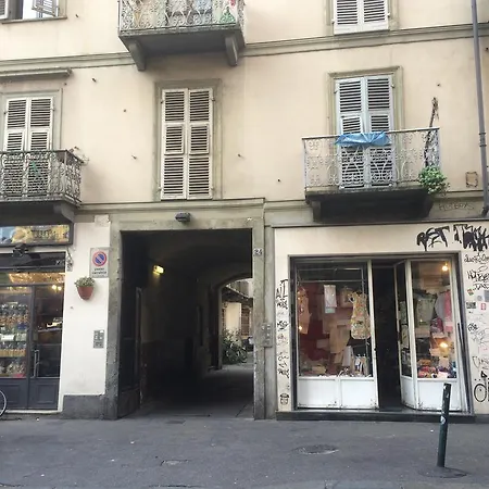 ベッド・アンド・ブレックファスト Lilith トリノ